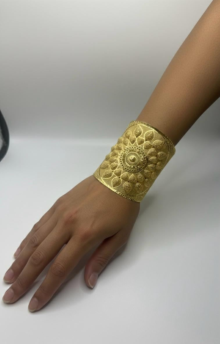 Osmanlı Esintili Rozet Motifli Tül Bilezik